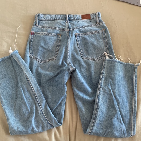 Urban Outfitters BDG Slim Straight Jeans Size 25 - Picture 4 of 4
